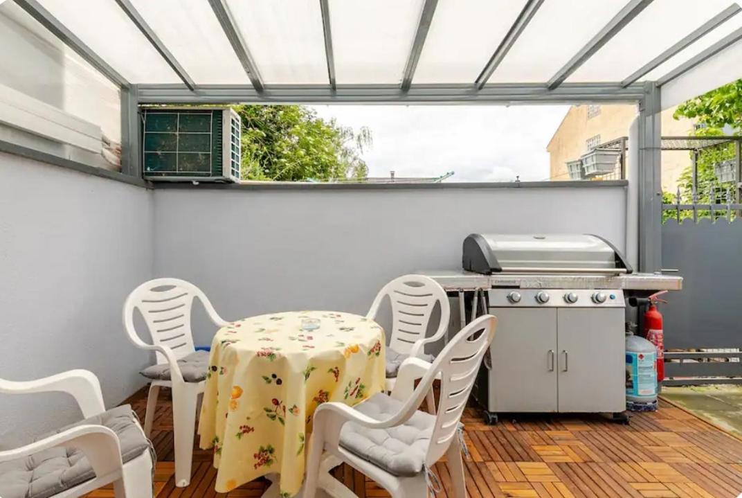 Maisonnette Avec Terrasse Estrasburgo Exterior foto